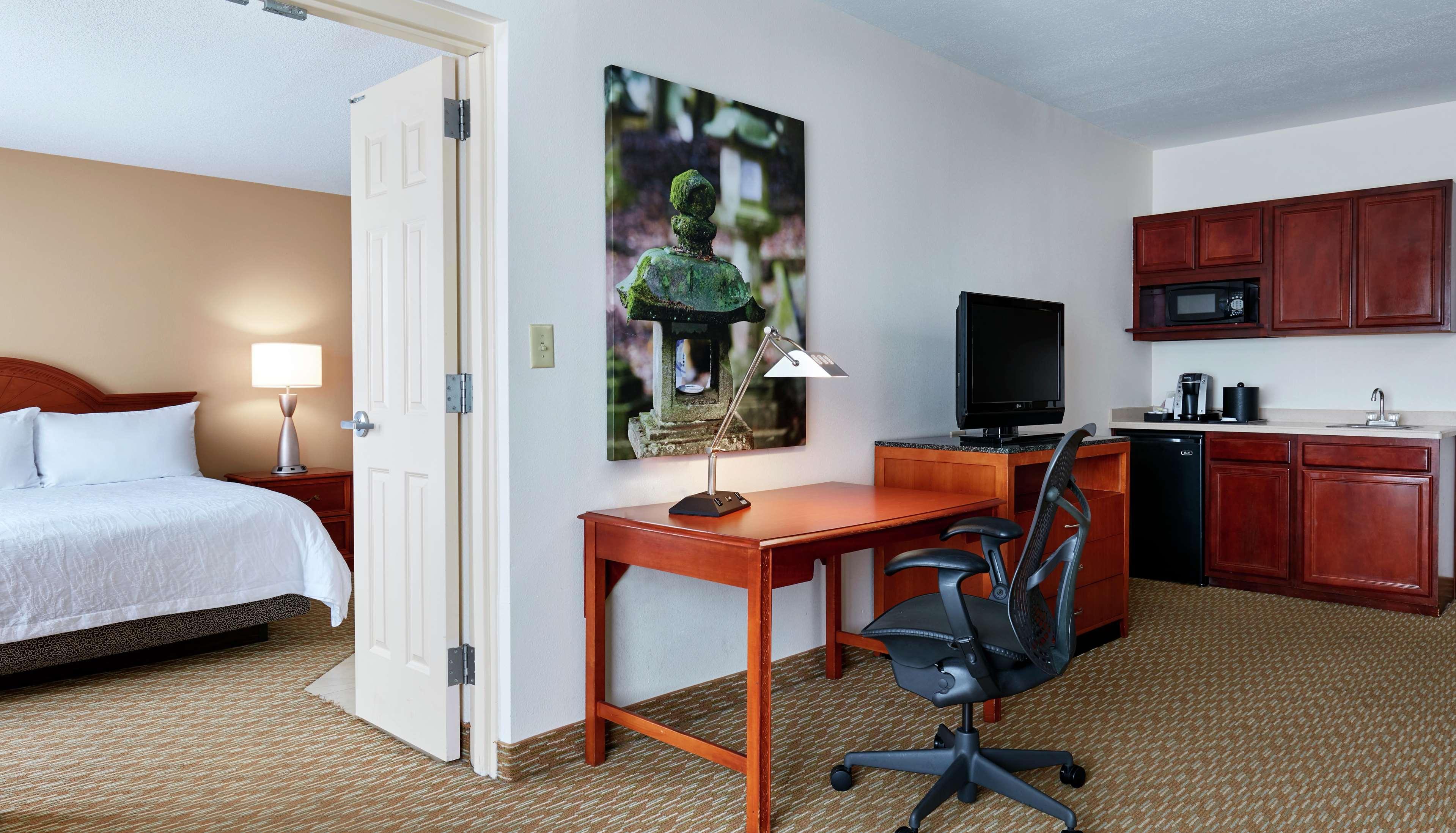 Hilton Garden Inn Charlotte North Kültér fotó