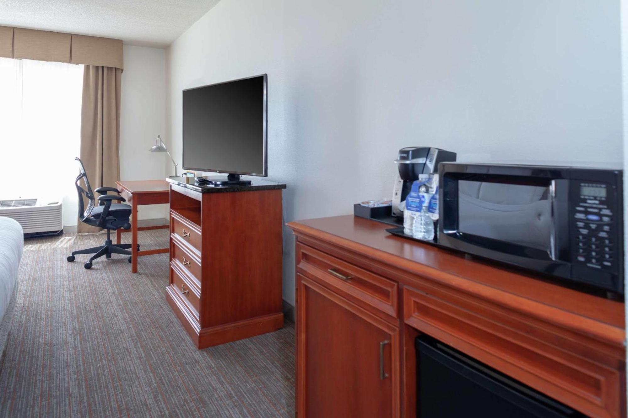 Hilton Garden Inn Charlotte North Kültér fotó
