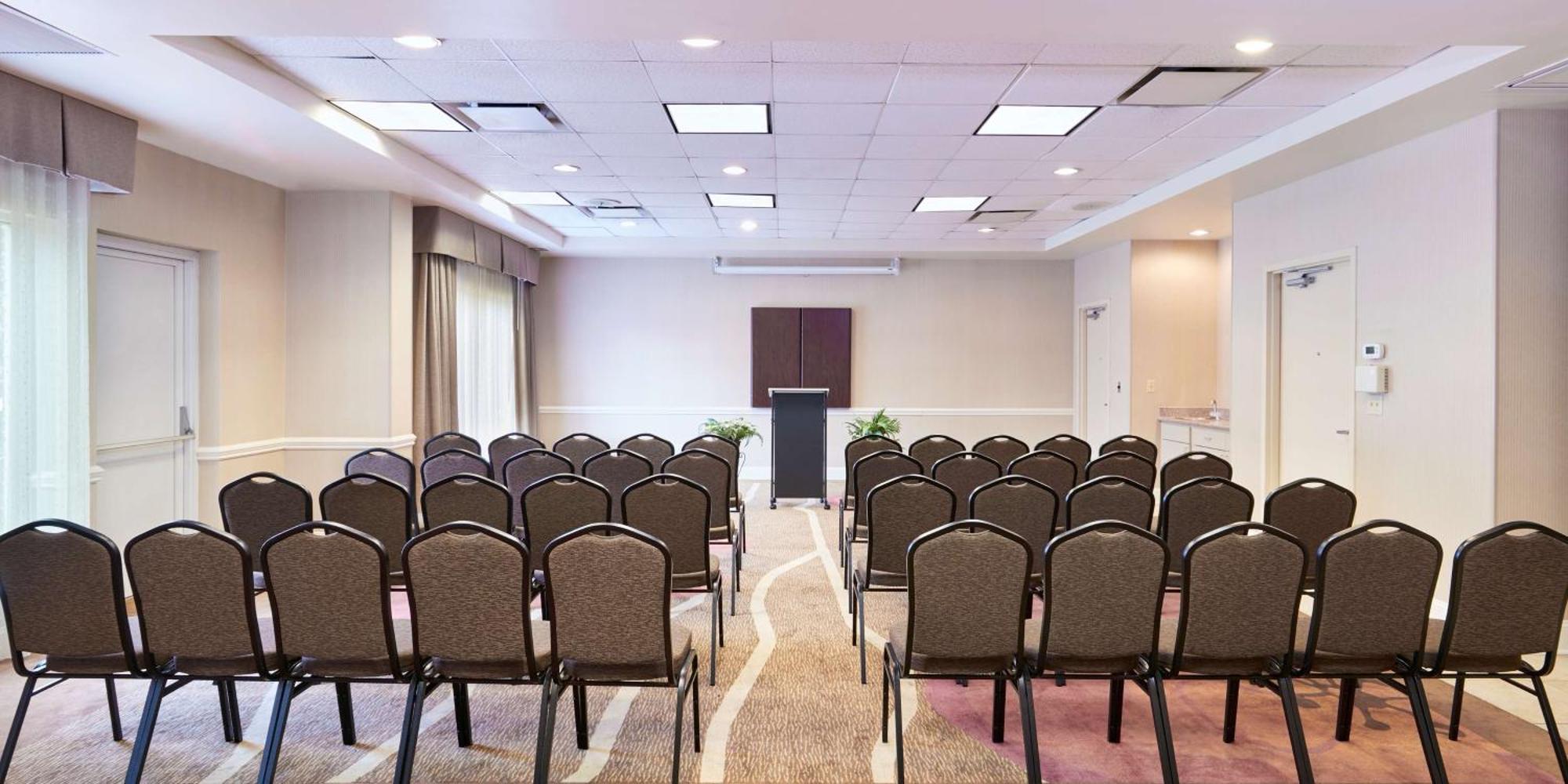 Hilton Garden Inn Charlotte North Kültér fotó