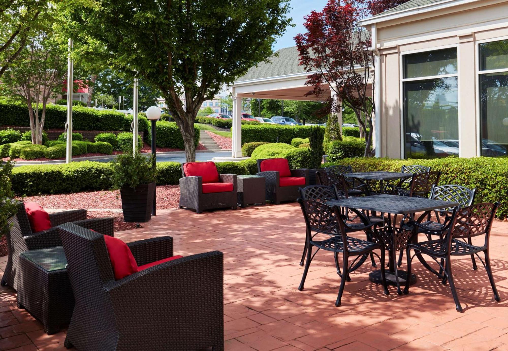 Hilton Garden Inn Charlotte North Kültér fotó