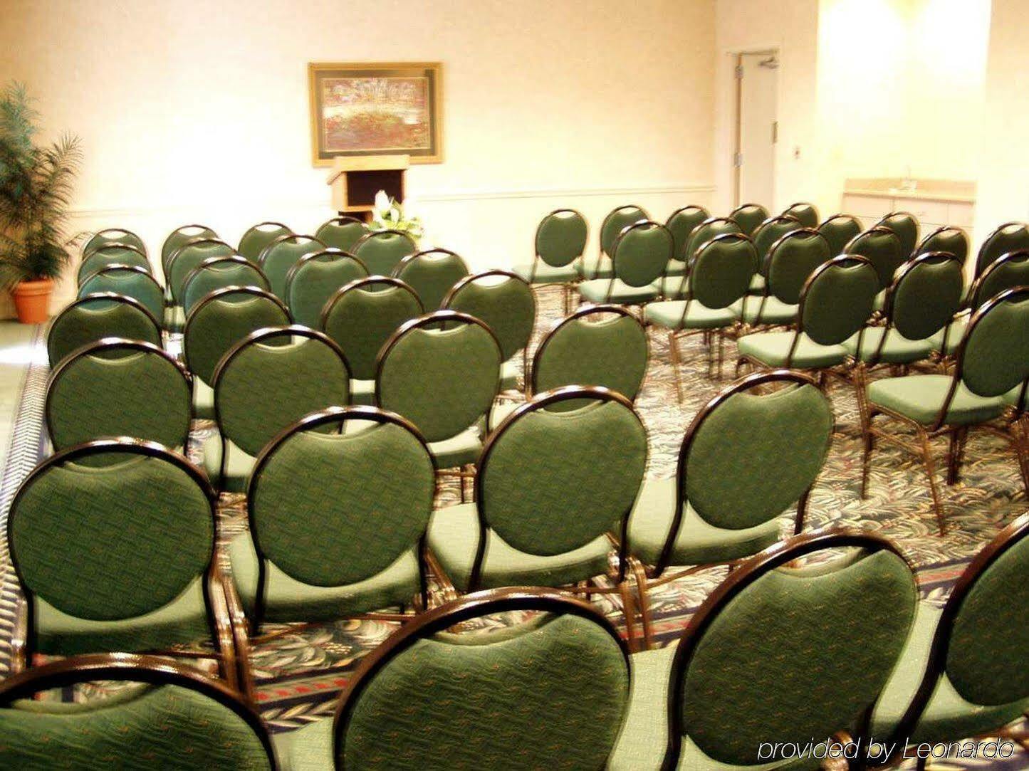 Hilton Garden Inn Charlotte North Kültér fotó